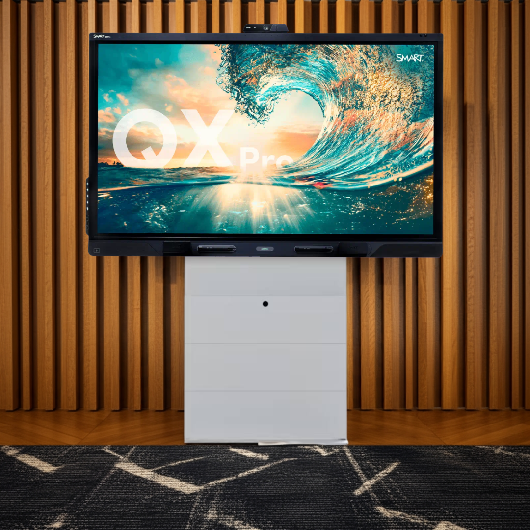 Mehr als ein Display: Die Designl&ouml;sung f&uuml;r Ihr Unternehmen: SMART Board QX Pro mit Design-Fahrgestell (65-86 Zoll)